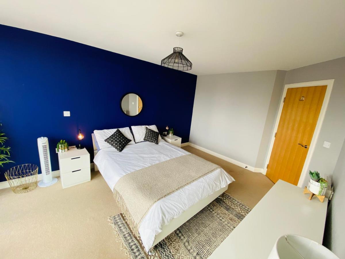 Stewart St James Walk Apartment Cheltenham Zewnętrze zdjęcie