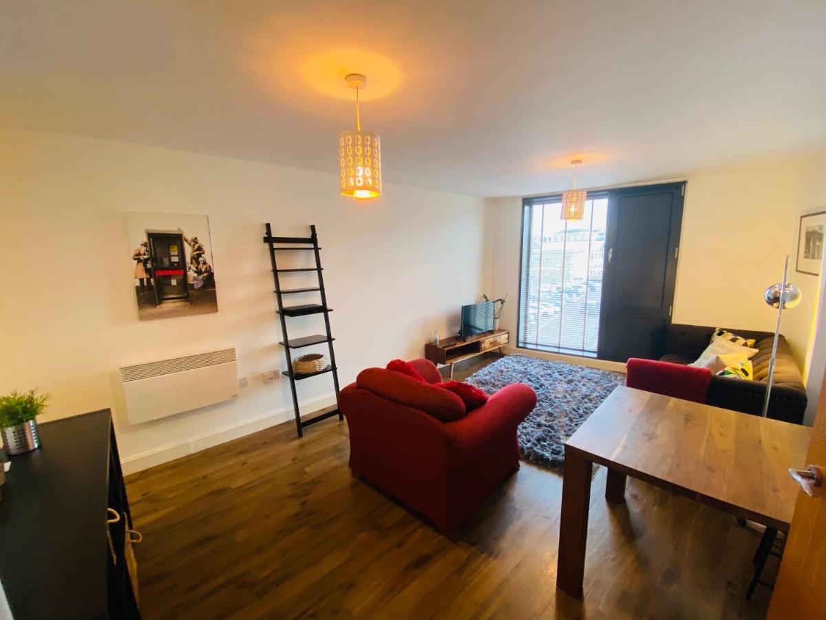 Stewart St James Walk Apartment Cheltenham Zewnętrze zdjęcie